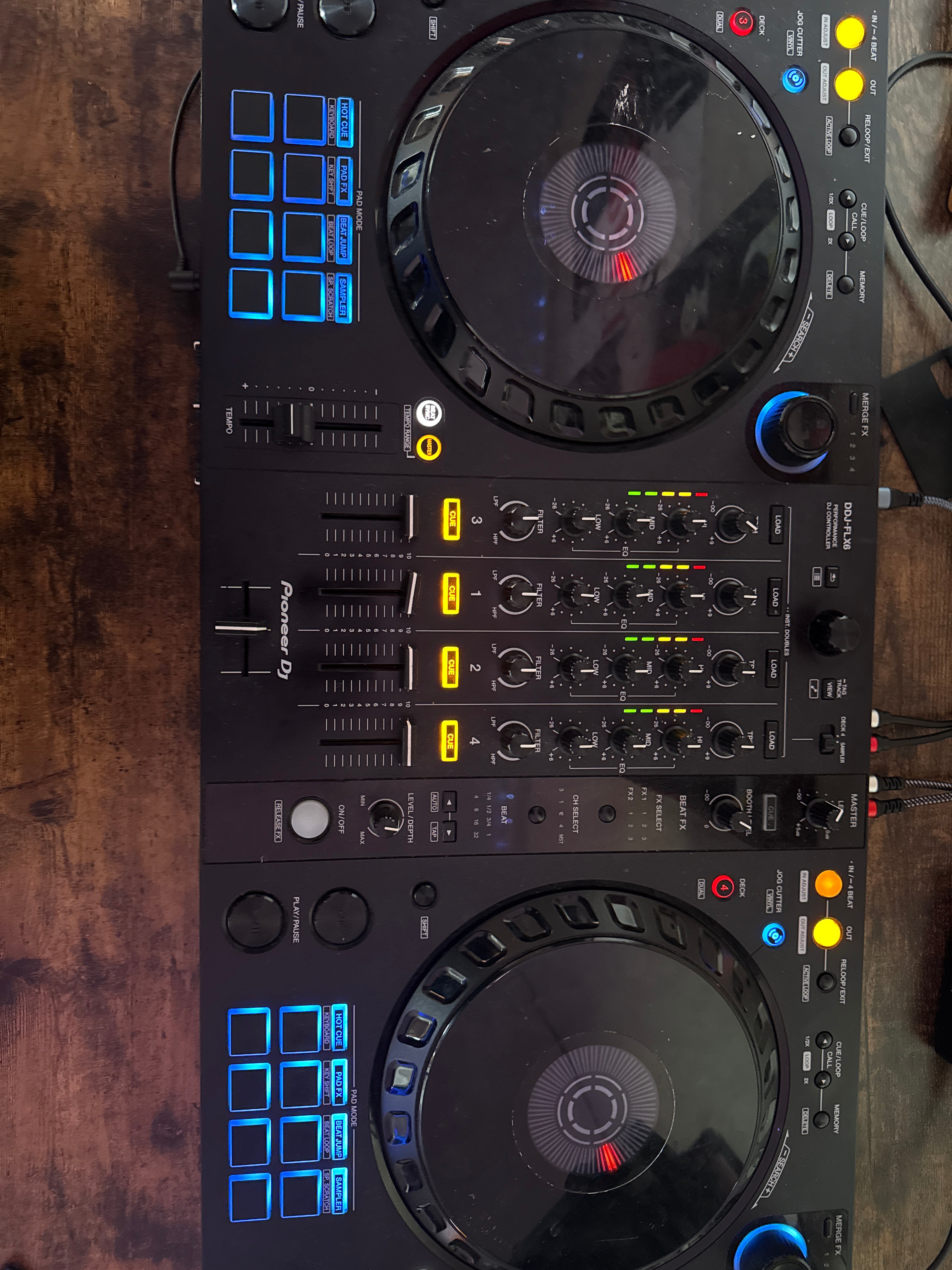 DDJ FLX6 Performance DJ Controller thumbnail 2