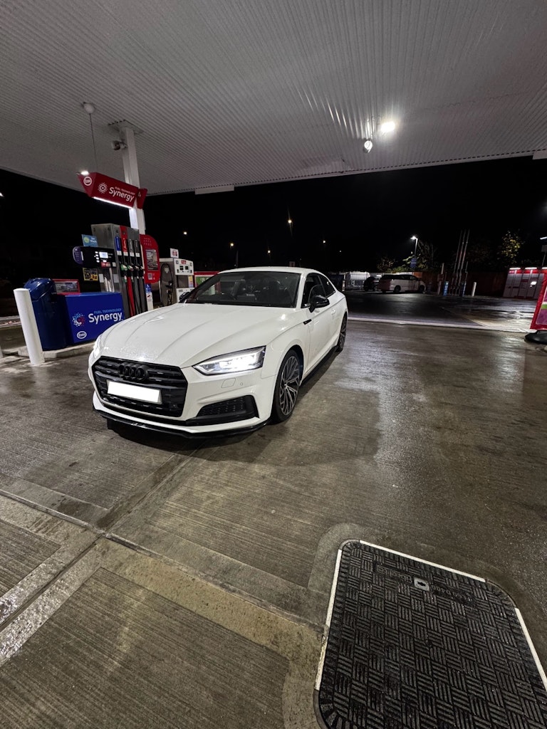 Audi A5 TFSI S-Line - Fully Loaded 2.0L Petrol photo 2