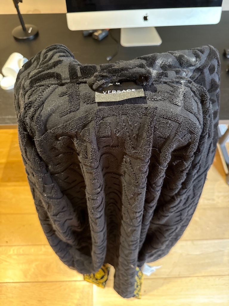 Versace robe photo 2