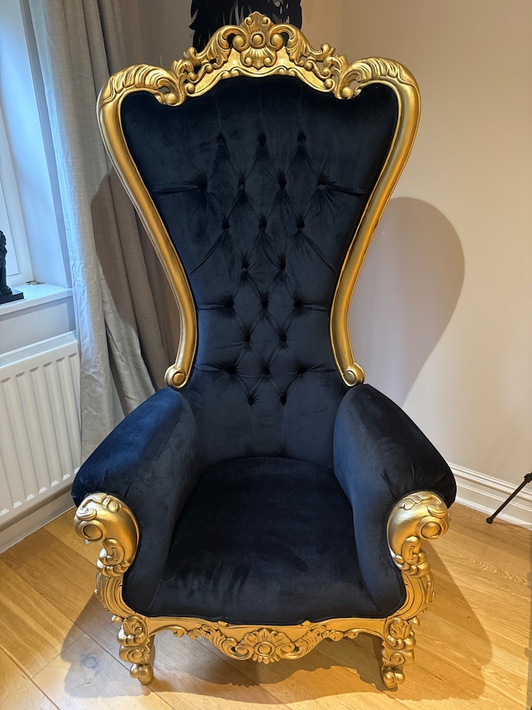 Chair photo 2