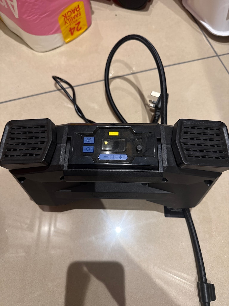 Michelin car tyre pump